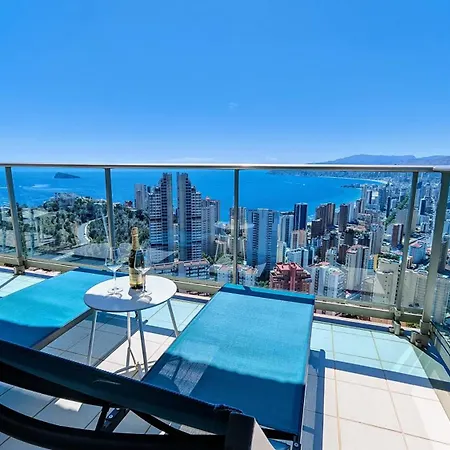 Floor 29 - Two-bedroom With Sea Views דירה *