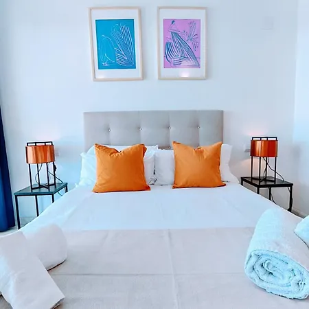 Floor 29 - Two-bedroom With Sea Views דירה