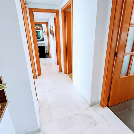 Floor 29 - Two-bedroom With Sea Views דירה בנידורם