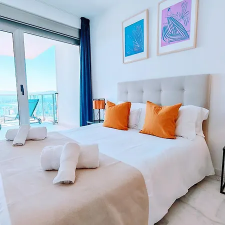 Floor 29 - Two-bedroom With Sea Views בנידורם