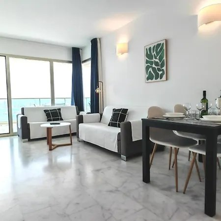 Floor 29 - Two-bedroom With Sea Views Апартаменты