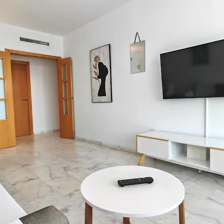 Floor 29 - Two-bedroom With Sea Views * 베니돔